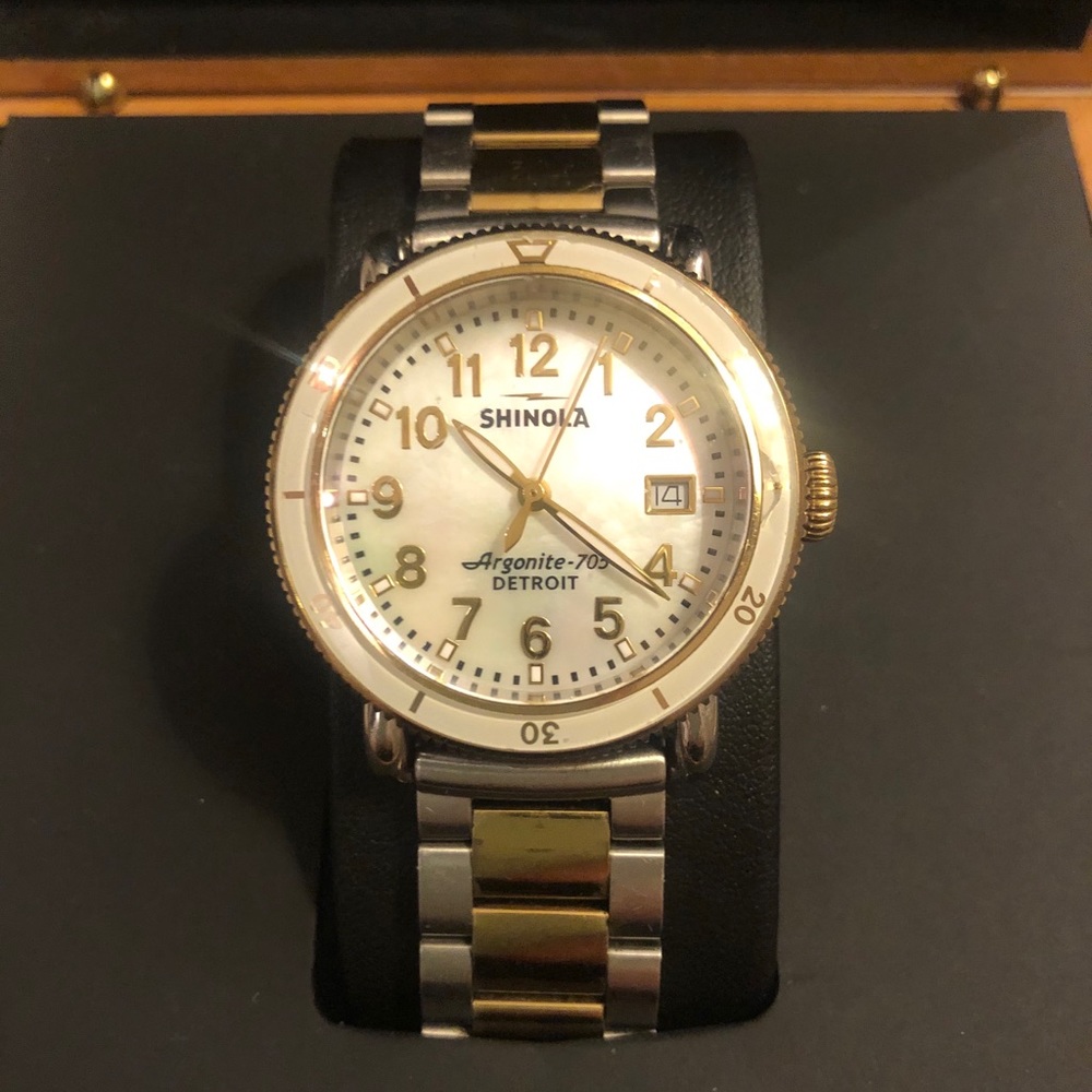 Shinola Argonite-705 Detroit Watch Mother of Pearl